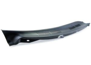 GENUINE MERCEDES - Mercedes® Wiper Cowl Screen, Right, 1996-2003 (210)