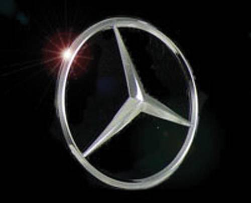 GENUINE MERCEDES - Mercedes® Front Grille Star, 1998-2004 (170)