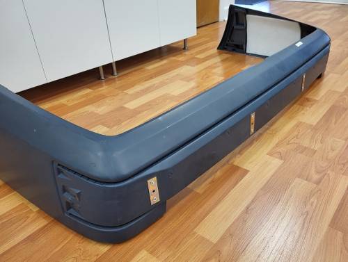 GENUINE MERCEDES - Mercedes® OEM Rear Bumper Assembly, 1987-1993 (124)