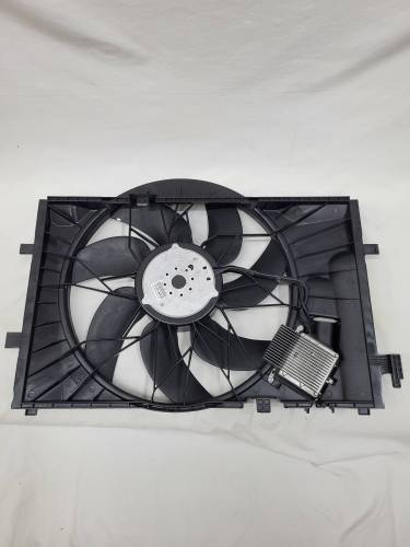 GENUINE MERCEDES - Mercedes® OEM Auxiliary Fan Assembly, 2001-2006 (203/209)