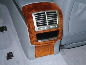Mercedes® Cover, Under Rear Vent, Matte Burlwood, 2007 (221)