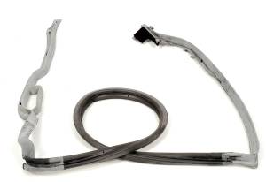 Mercedes® Seal, Front Door, Right, 1980-1985 (123)