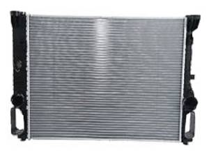 Mercedes® Engine Cooling Radiator, 2002-2009 (211)