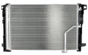 Mercedes® Air Conditioning Condenser, 2002-2008 (211)