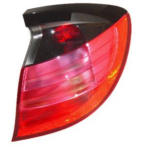 Right Tail Light COMBINATION TYPE MERCEDES-BENZ C-CLASS Sedan 01-04