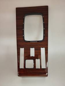 Mercedes® Center Shift Console, Zebrano, 1982 - 1986 (123)