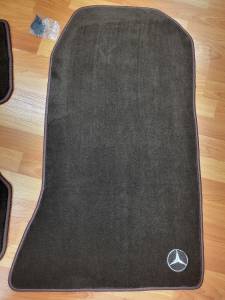 GENUINE MERCEDES - Mercedes® OEM Floor Mats, 4-Piece, Brown, 1988-1993 (124) - Image 7