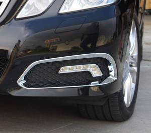Mercedes® Fog Light Trim Rings, Chrome, 2010-2011 (212)