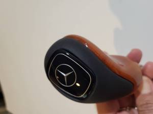 Performance Products® - Mercedes® Shift Knob, Chestnut & Black Leather, Without Keyless-Go, 2001-2004 (230) - Image 3