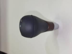 Performance Products® - Mercedes® Shift Knob, Burlwood & Black Leather with Emblem, S Class, 2003-2006 (220) - Image 3