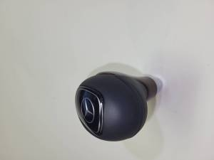 Performance Products® - Mercedes® Shift Knob, Burlwood & Black Leather, S Class Without Keyless-Go, Star Emblem NOT Included, 2003-2006 (220) - Image 4